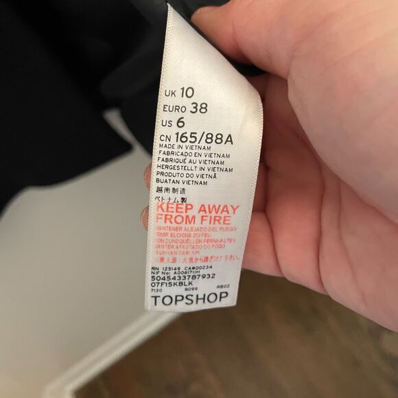 TopShop Black Coat Silver Asymmetrical Zipper - Picture 10 of 16